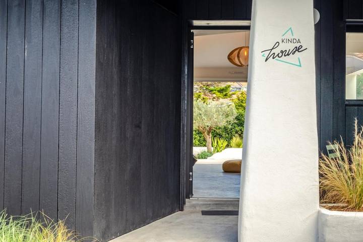 Location de vacances pour 6 personnes, avec bassin pour enfant ainsi que vue et jardin dans Plage des Bourdaines - 3