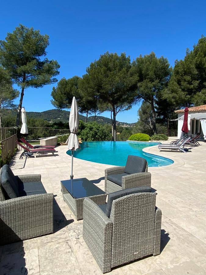 Casa de vacaciones para 2 personas, con piscina además de vistas y jardín - 1