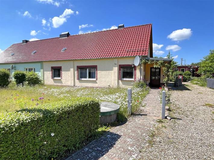 Ferienhaus für 6 Personen, mit Terrasse und Garten in Sietow - 3