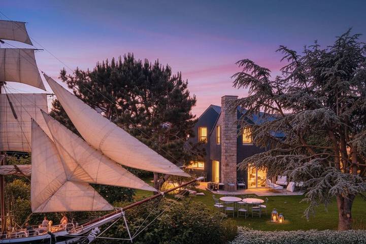 Villa pour 12 personnes, avec jardin et jacuzzi à Vannes