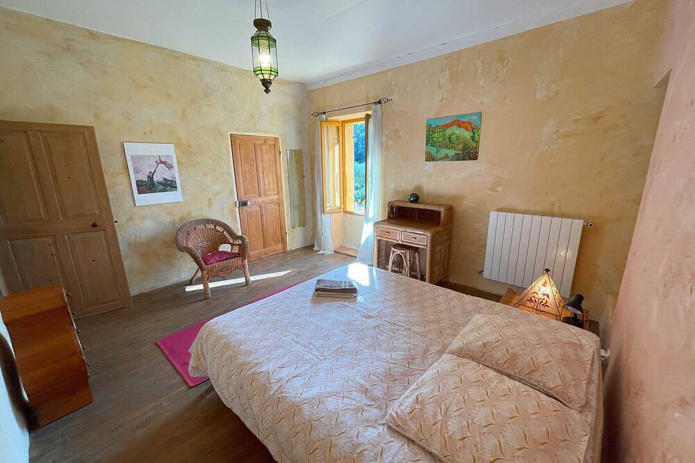 Gîte Mûrier in Suze-la-Rousse, Nyons region