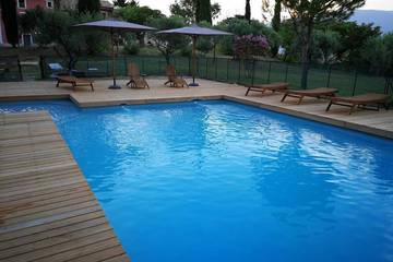 Gîte pour 3 Personnes dans Mormoiron, Parc naturel régional du Mont-Ventoux, Photo 3