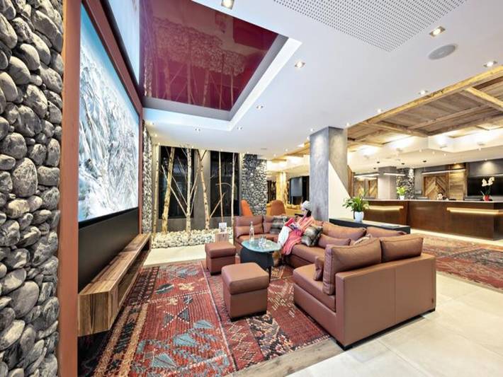 Gîte pour 2 personnes, avec piscine ainsi que balcon et sauna, animaux acceptés dans Office De Tourisme De Samoens - 4