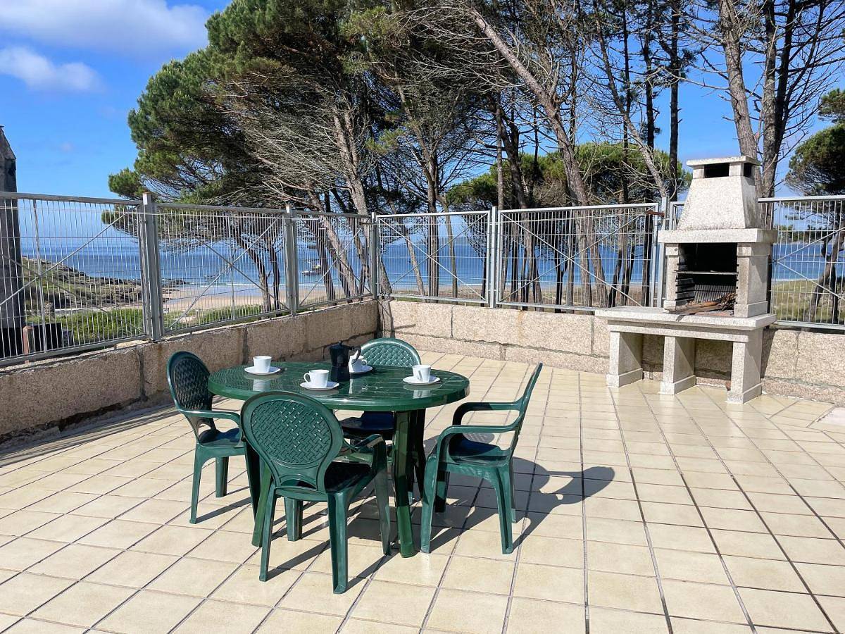 Apartamento inteiro, Bungalows Barbeito Natur 3000 in Praia de Montalbo (Sanxenxo), Sanxenxo