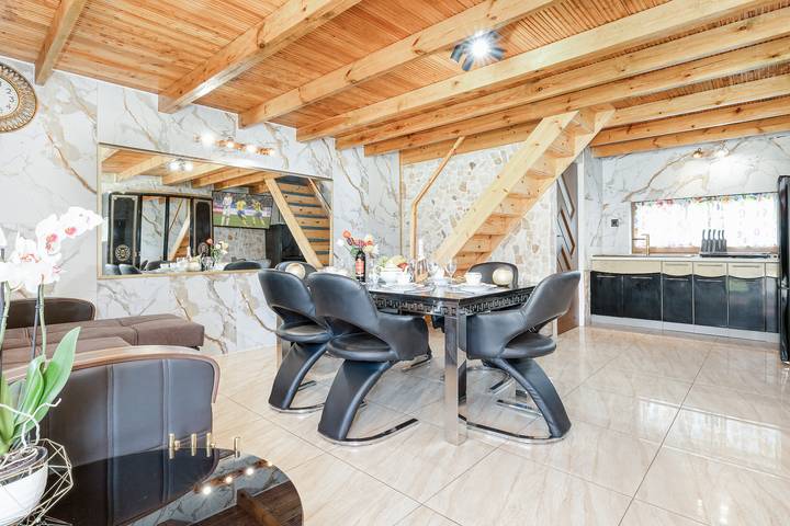 Ferienhaus für 9 Personen, mit Terrasse und Garten sowie Pool in Swinemünde - 3
