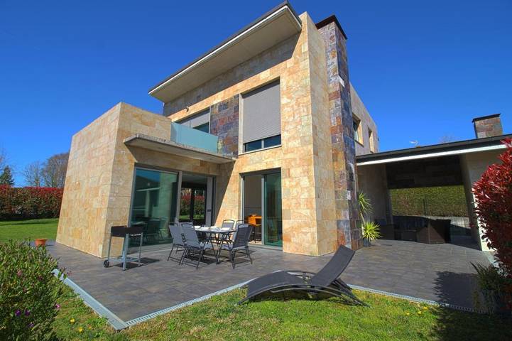 Casa de vacaciones para 8 personas, con jardín y vistas - 1