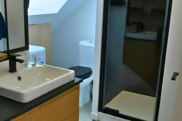 Ein ruhiges 2-Zimmer-Haus am Parkrand, nahe der Innenstadt. in Amiens, Amiens und Umgebung