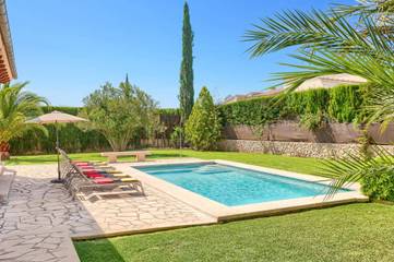 Villa in Crestatx, Sa Pobla für 4 