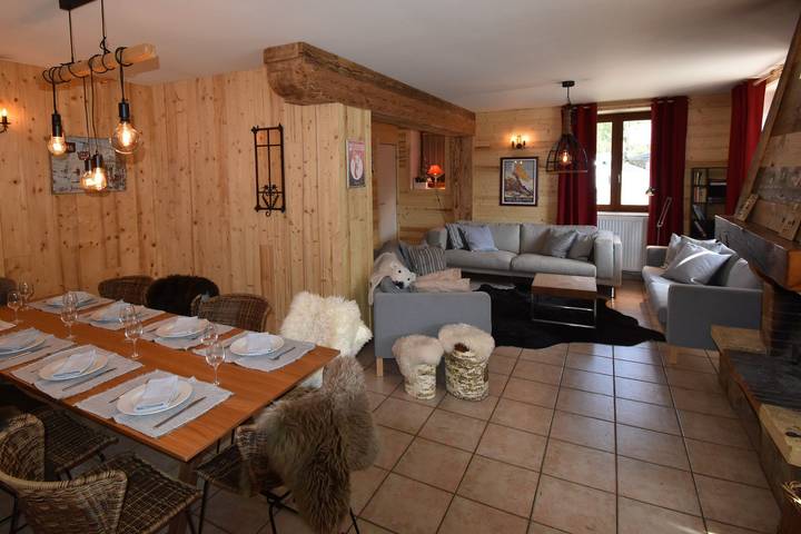 Casa rural para 12 personas, con jardín - 1