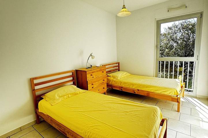 Location de vacances pour 12 personnes, avec jardin à Piolenc - 4