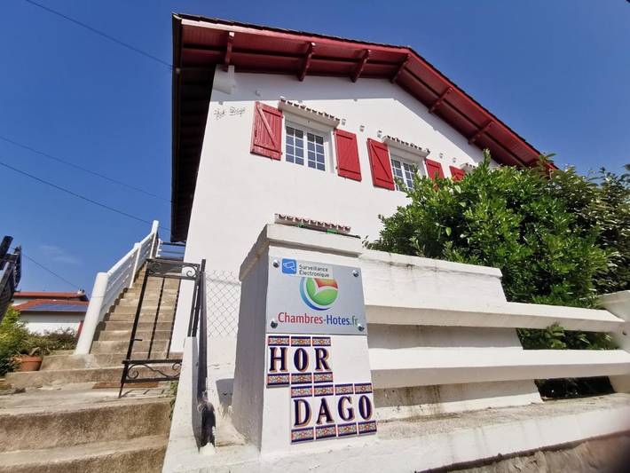 Chambre d’hôte pour 2 personnes, avec Terrasse ainsi que Jardin et Vue à Hendaye