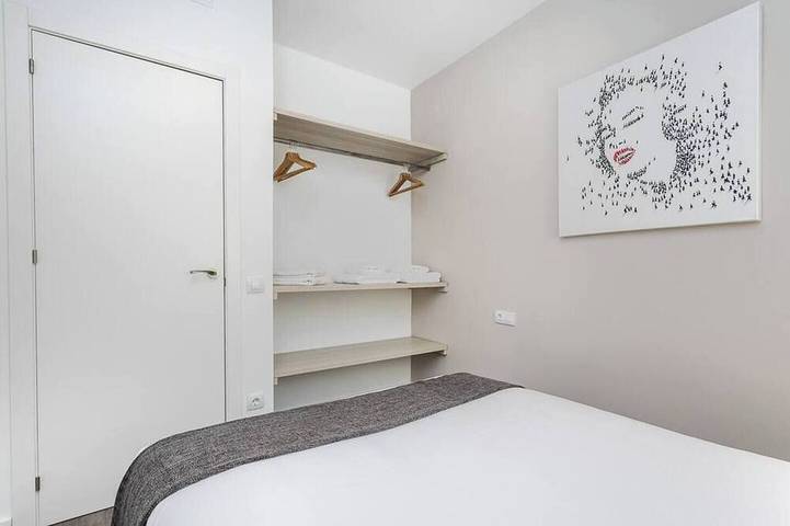 Appartement entier, 3 bdr&terrace close to subway in Hospitalet de Llobregat, L'Hospitalet de Llobregat
