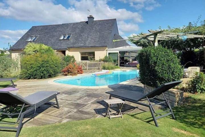 Maison de vacances pour 8 personnes, avec terrasse ainsi que jardin et jacuzzi - 1