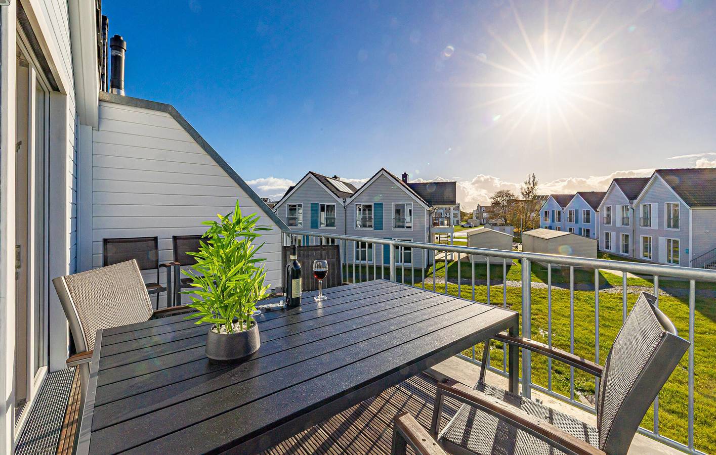 Entire holiday apartment, Sunny Retreat - Beach 800m, Parking, TV, Internet in Olpenitz, Kappeln