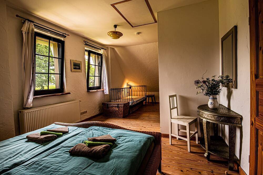 Ganze Wohnung, Ferienwohnung im Spöckerhus in Ahrenshagen-Daskow, Vorpommern-Rügen