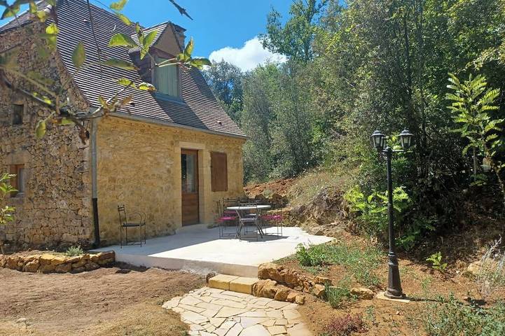 Location de vacances pour 2 personnes, avec jardin et terrasse à Payrignac - 3