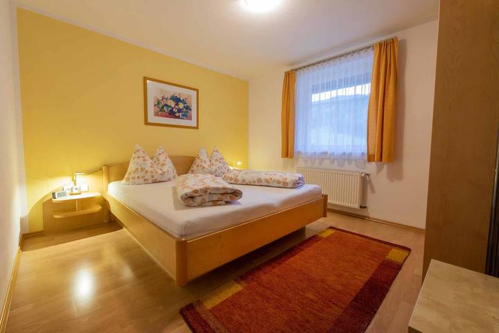 Gîte pour 4 personnes, avec balcon à Fulpmes - 3