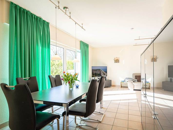 Ferienhaus für 6 Personen, mit Terrasse und Sauna, kinderfreundlich in Kühlungsborn - 3