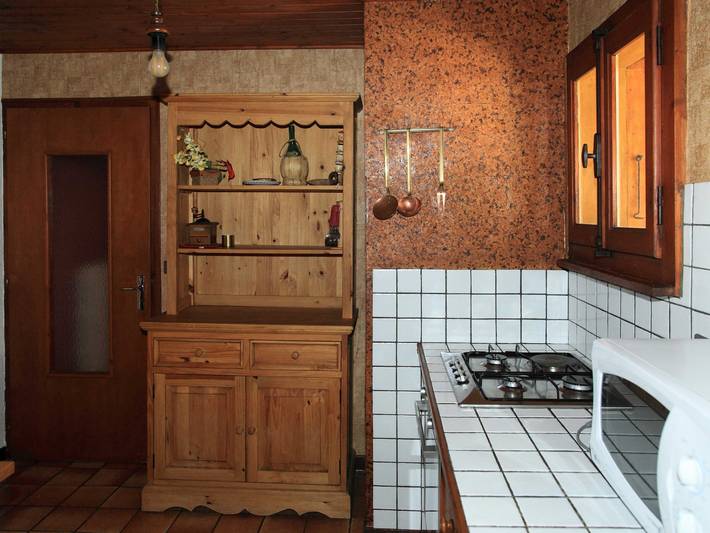Ganzes Studio, Charmante Villa in Samoëns mit Wifi und 2 Schlafzimmern in Samoëns, Region Bonneville