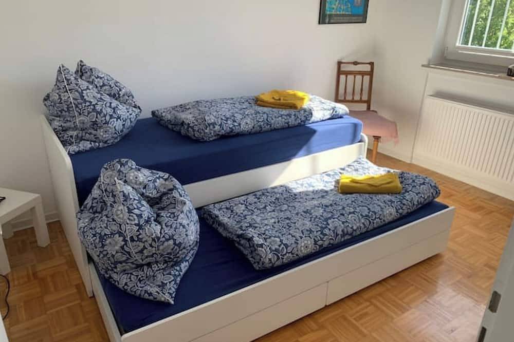 Charming house with large gated beautiful garden near Lake of Constance in Tuttlingen, Landkreis Tuttlingen