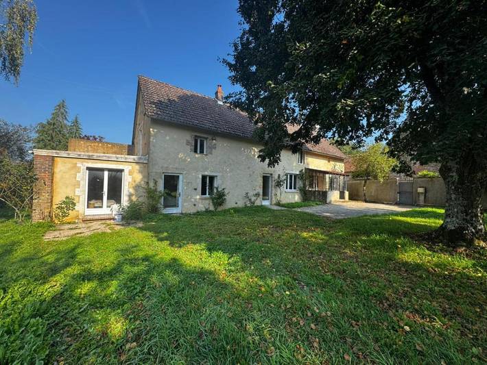 Location de vacances pour 11 personnes, avec jardin et vue, animaux acceptés à Dampierre-sous-Bouhy - 3