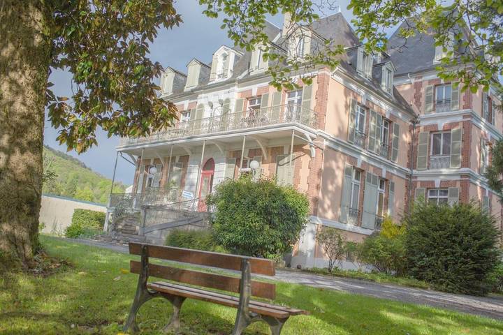 Appart’hôtel pour 2 personnes, avec terrasse et jardin