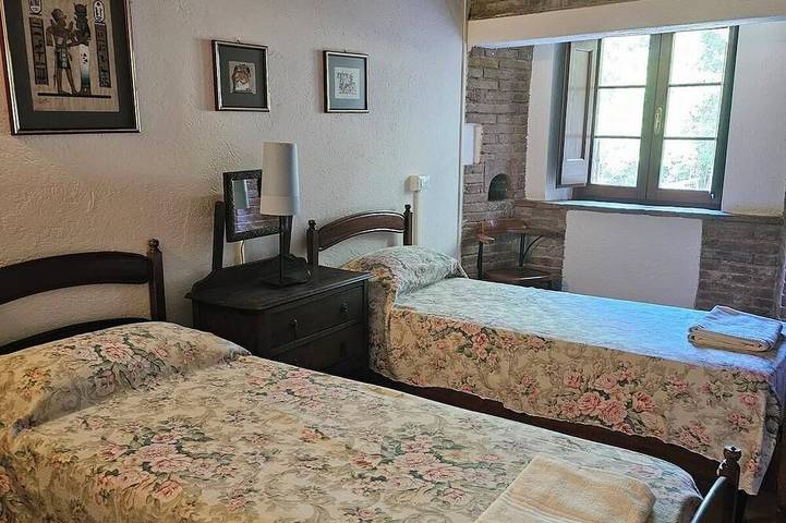 Farmhouse With Panoramic Pool In Perugia/Assisi Ideal For Groups For 22 Places in Perugia, Perugia Province