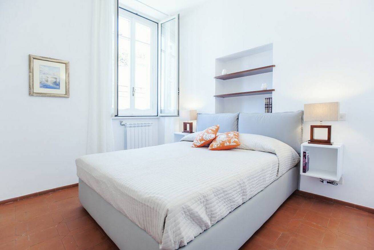 Entire apartment, Lungaretta 3 - Nice and cozy apartment for 4  in Trastevere, Rome