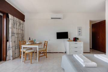 Apartment for 2 People in Alvor, Algarve, Photo 4