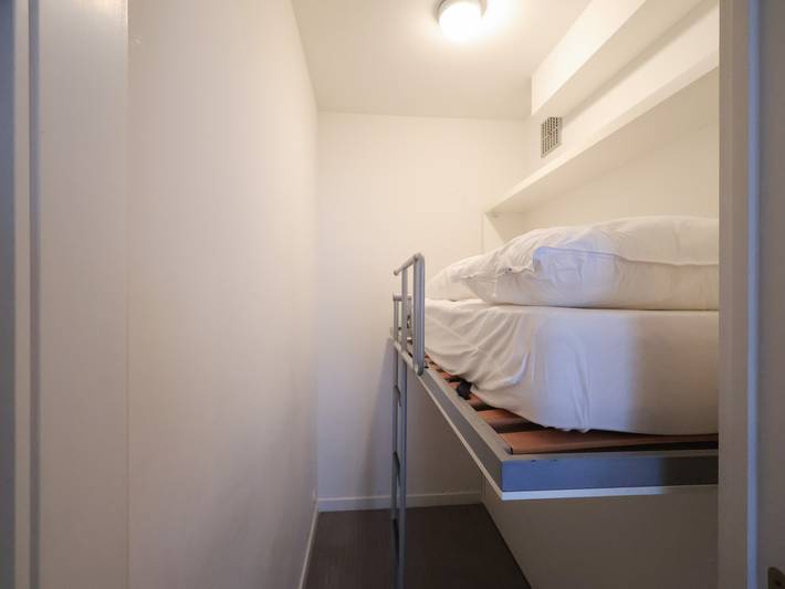 Entire apartment, Studio by the Sea in Belgium with Beach Access in Oostduinkerke-Bad, Koksijde