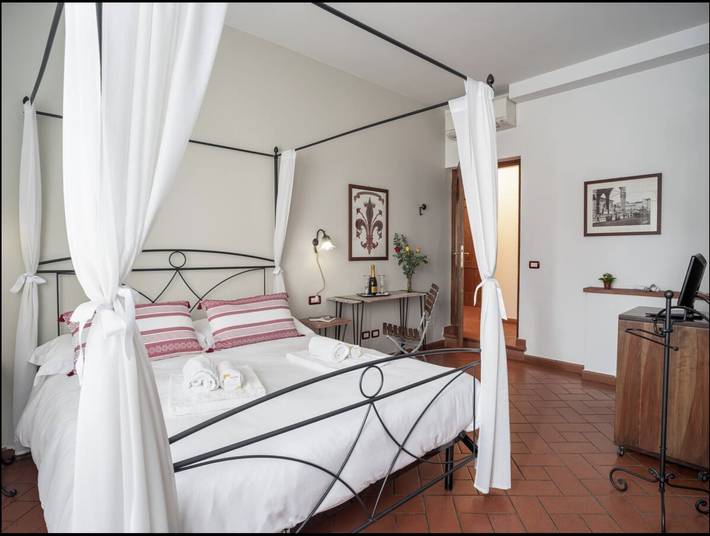 Chambre d’hôte pour 4 personnes, animaux acceptés en Toscane - 2