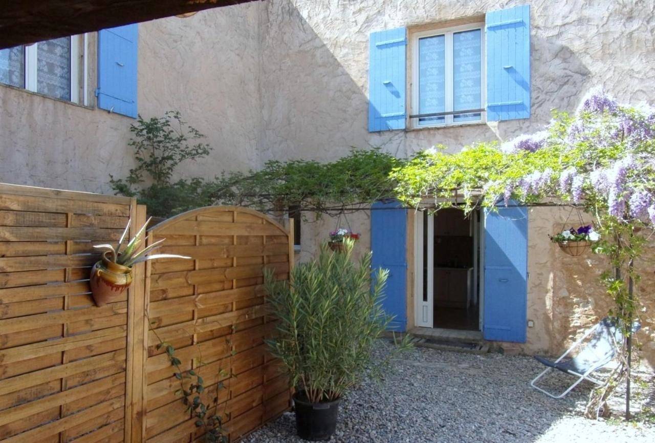 Standard Double or Twin Room with Garden View in Villars, Parc naturel régional du Luberon