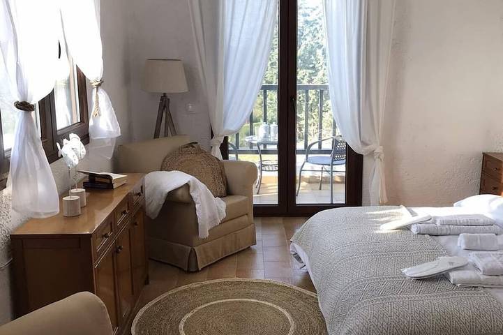 Sea View Luxury Villa in Elani, Cassandra