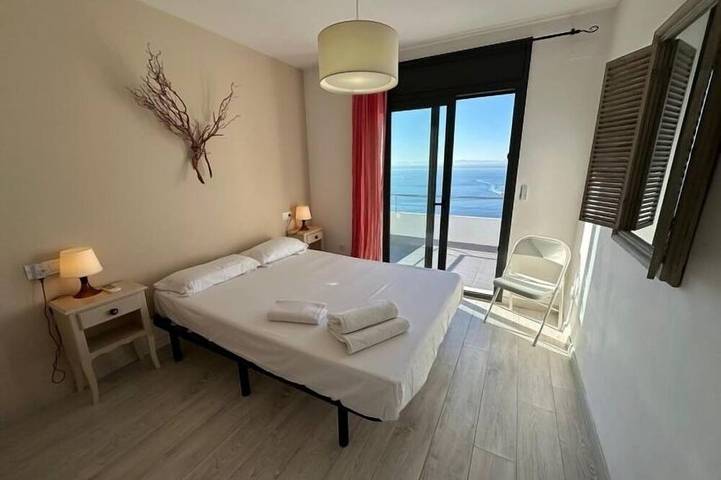 Chalet pour 12 personnes, avec piscine et balcon, animaux acceptés à Roses - 4