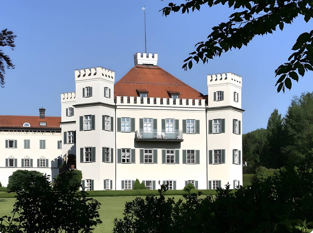 Appartement 'Schmuckkastl' met Privéterras, Gedeelde Tuin en Wi-Fi, foto 14