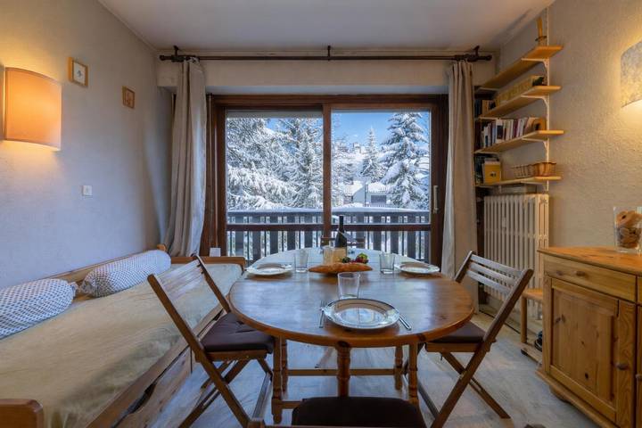 Appartement entier, The Brevent Nest Ski-in/out + Balcony & Parking in Brevent-Flegere, Chamonix-Mont-Blanc