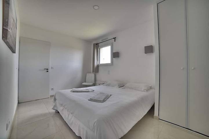 Neues Angebot - Luxusvilla mit privatem Pool und Whirlpool in einer Residenz mit Tennis in Saint-Augustin, Côte de Beauté