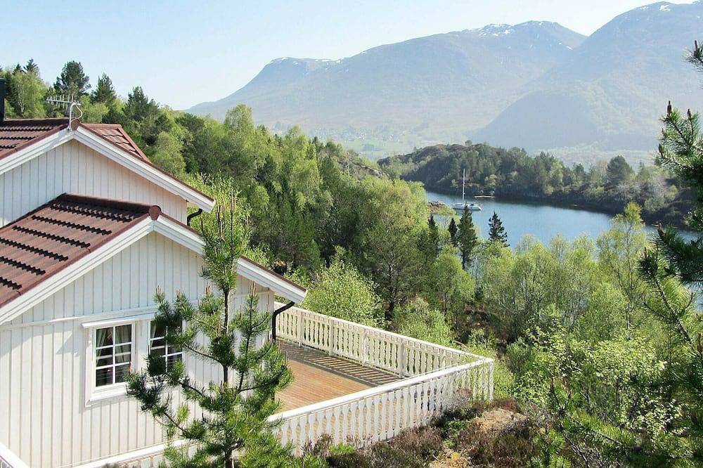 5 Personen Ferienhaus in Gurskøy in Herøy