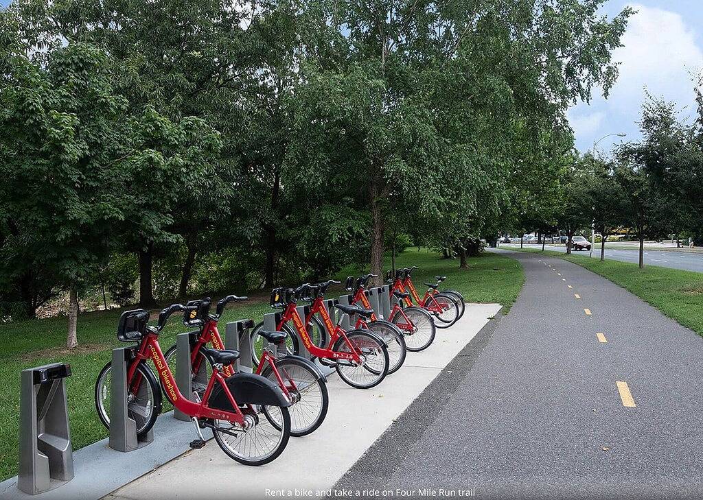 Modernes Stadthaus in Shirlington (3 Schlafzimmer, 2,5 Bäder) in Arlington (VA), Arlington County
