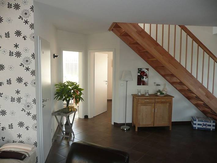 Ferienhaus für 6 Personen, mit Terrasse und Garten sowie Sauna und Ausblick in Krummhörn - 4