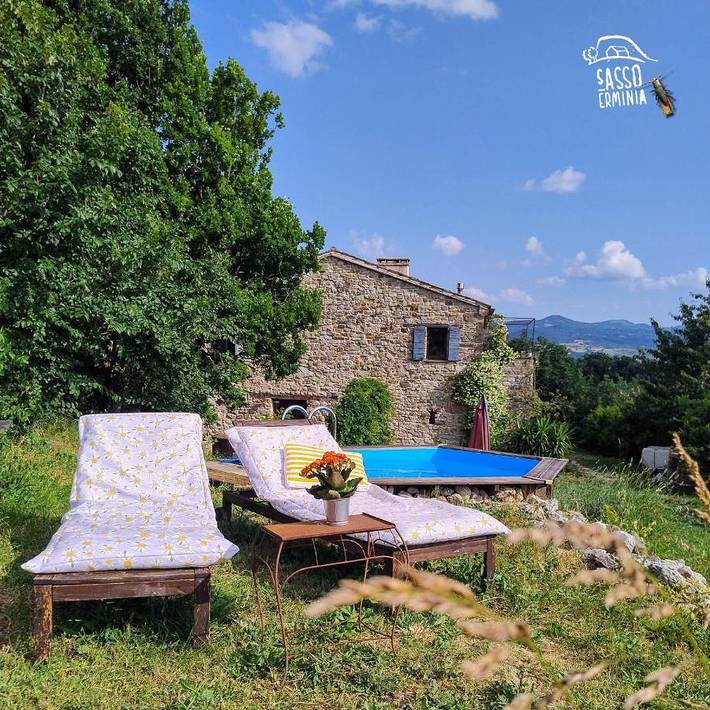 Casa vacanza per 2 persone, con Terrazza e Giardino nonché Piscina e Panorama a Novafeltria
