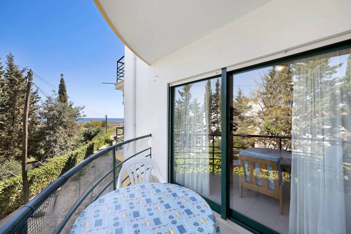 Appartement entier, Appartement 'Casa Daniel T1' avec balcon et Wi-Fi in São Sebastião, São Gonçalo de Lagos