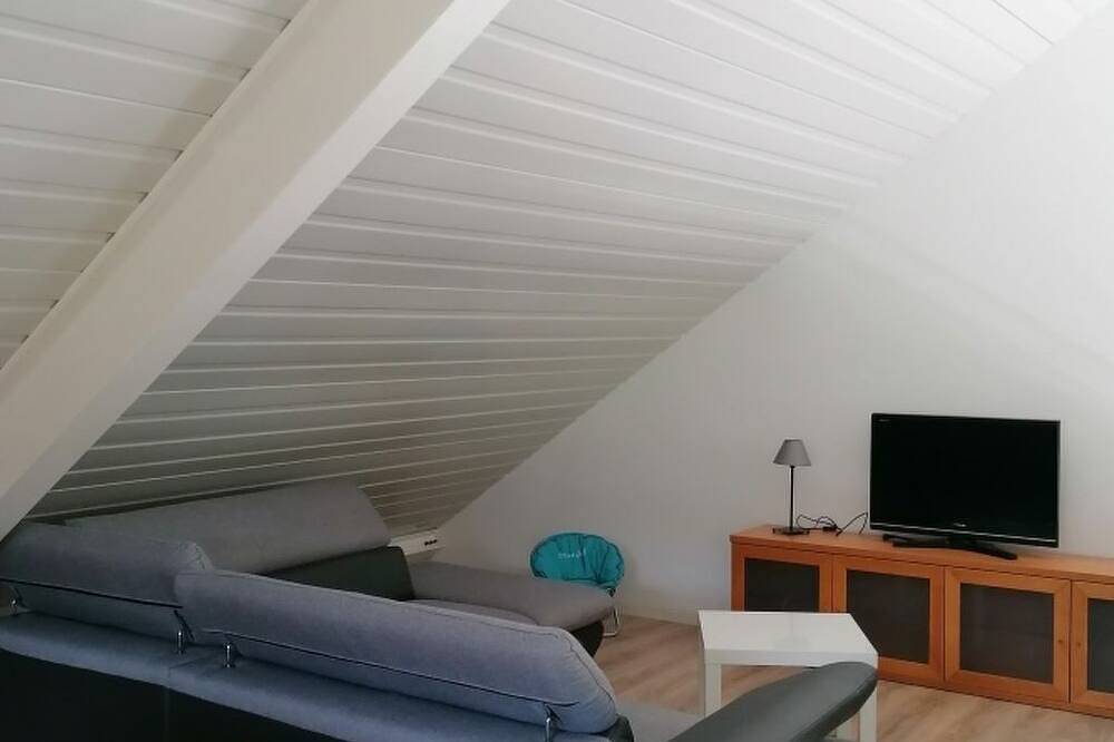 Ganze Wohnung, Appartement - Les Poingnats in Brandisholz, Kanton Jura