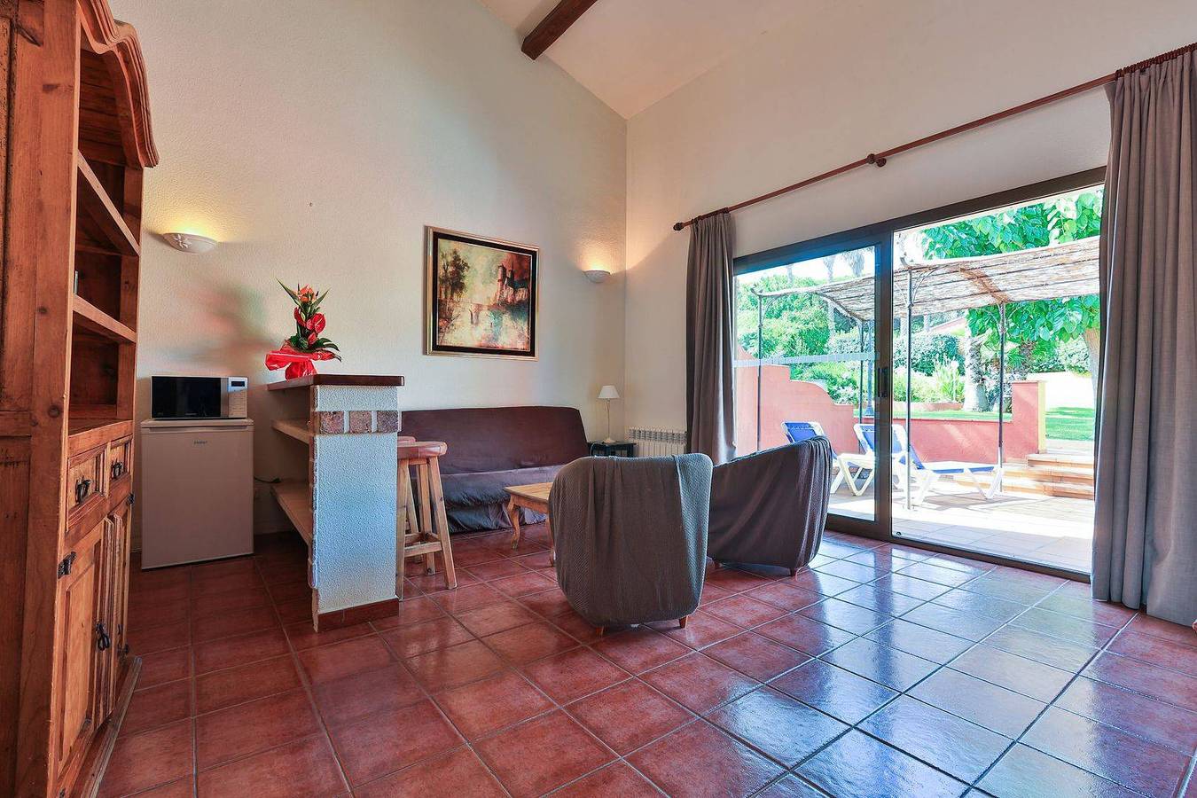Villa '23 Maria Callas' with Private Terrace, Wi-Fi and Air Conditioning in Ramatuelle, Draguignan region