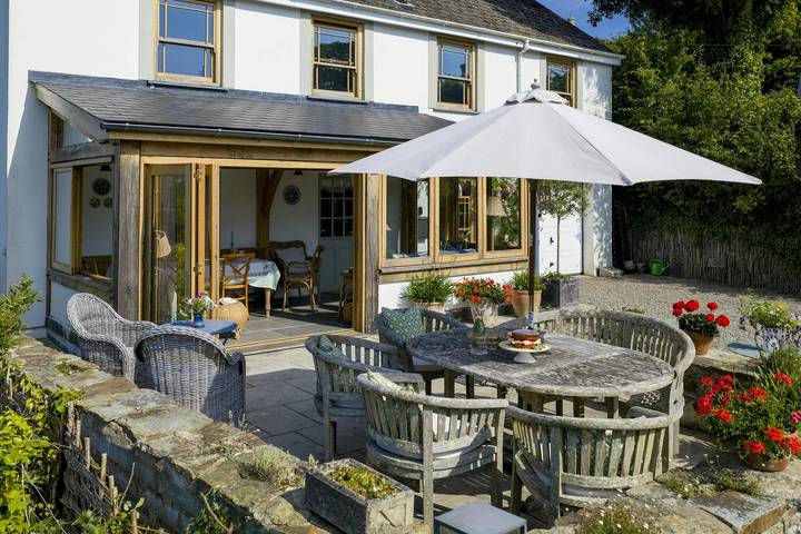 Holiday rental for 9 people, with garden and ocean view as well as terrace in Newport (Pembrokeshire)