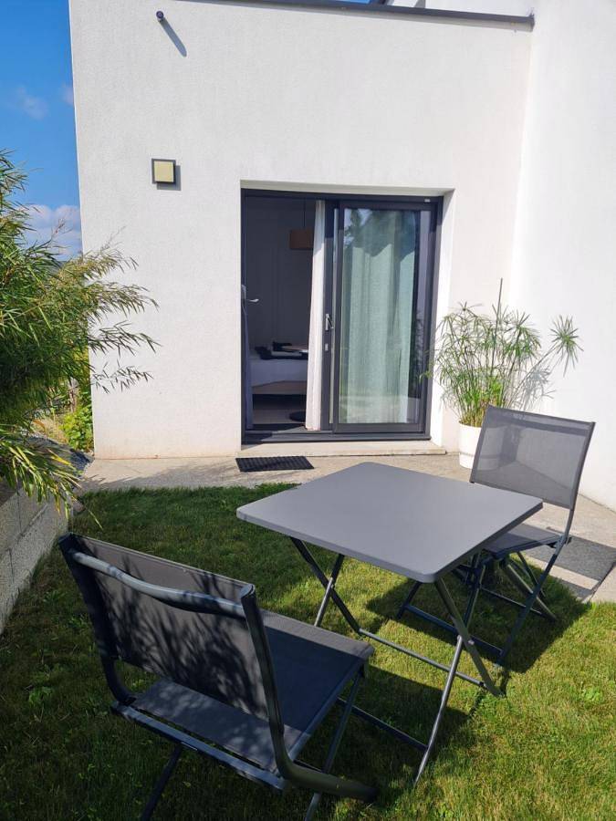Gîte pour 2 personnes, avec jardin et terrasse dans Plage Kerler Fouesnant - 2