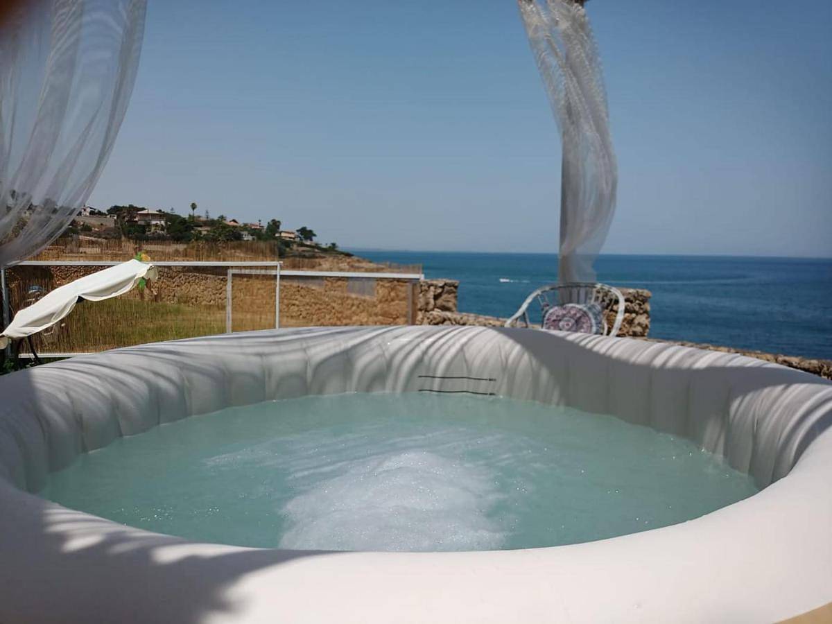 One-Bedroom House in Costa Saracena, Augusta (Municipality)