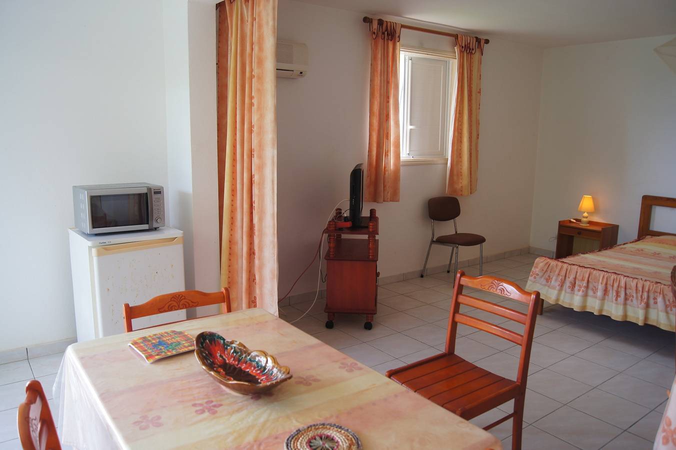 Studio entier, Studio cosy au Moule 30 m² avec jardin privé in Le Moule, Guadeloupe
