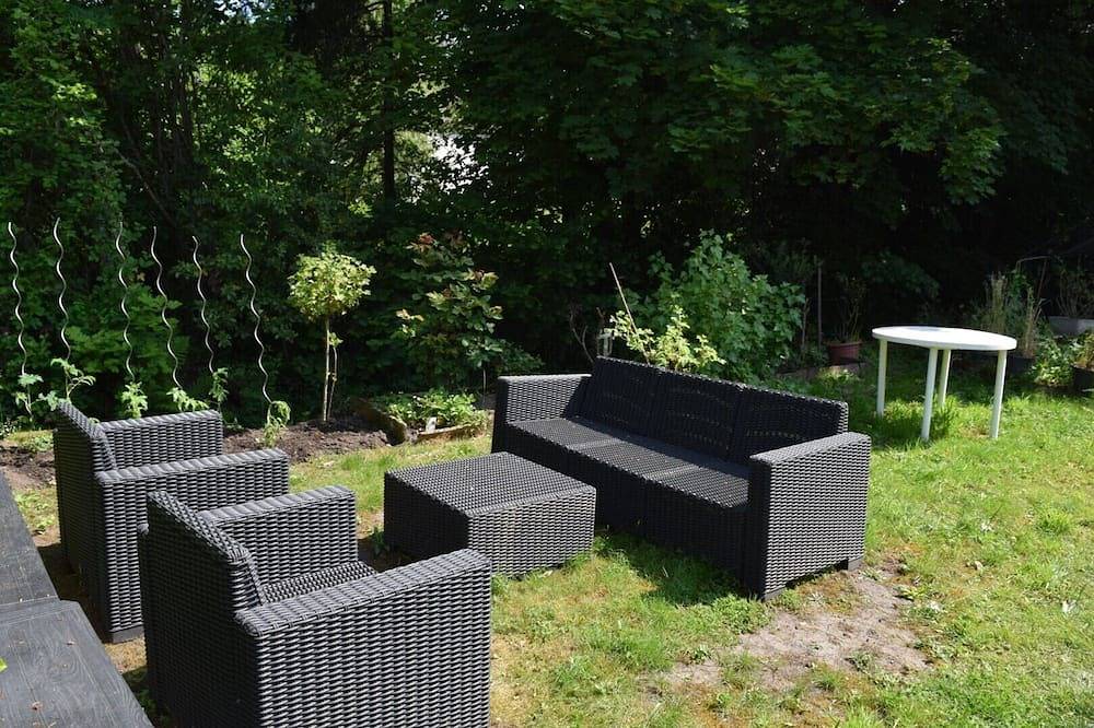 Entire apartment, Furnished T2 Apartment – Domaine Du Charme with Wi-Fi and Air Conditioning in La Vôge-les-Bains, Épinal region