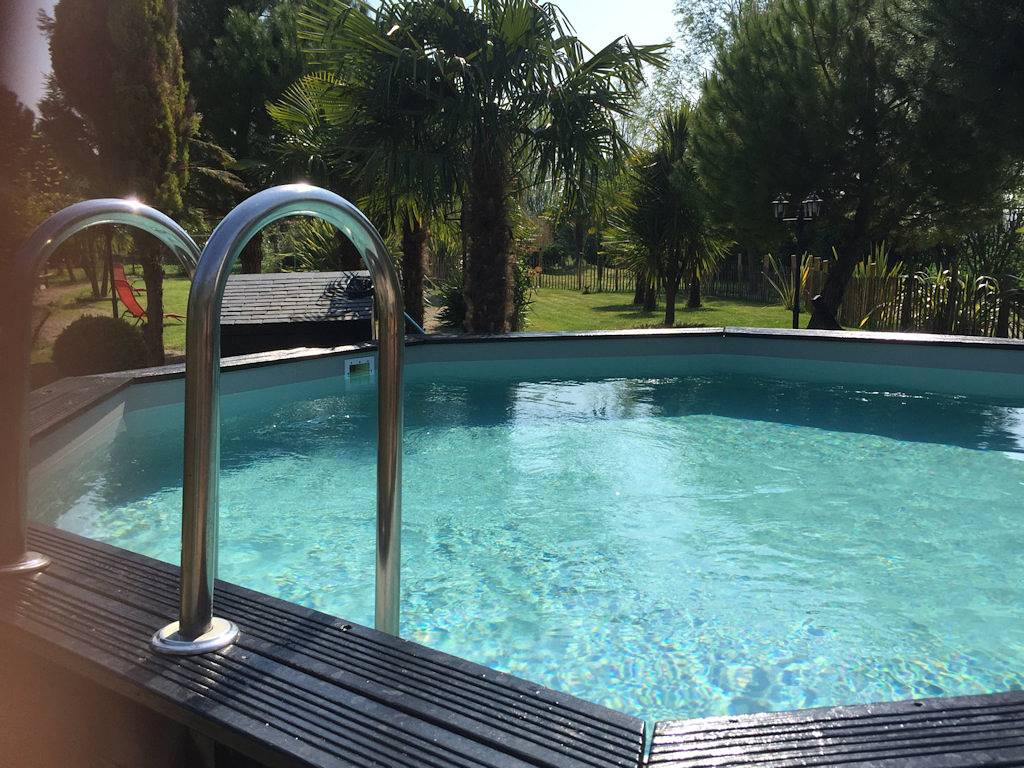 Bienvenue au Verger d'Ebène avec piscine et parc arboré in La Fresnais, Baie du Mont-Saint-Michel